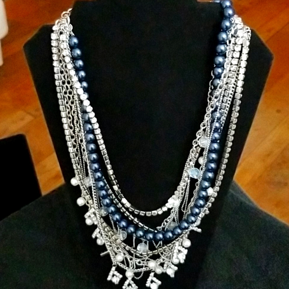 Sassy Jones Lizzy Chain